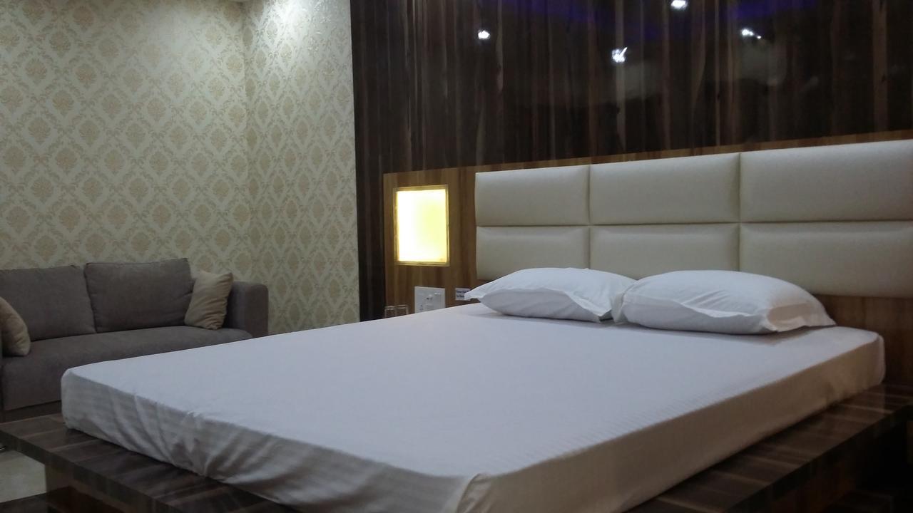 Hotel Crystal International Dhanbād Zewnętrze zdjęcie