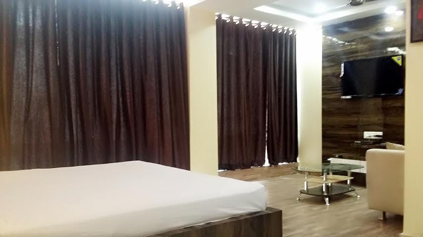 Hotel Crystal International Dhanbād Zewnętrze zdjęcie